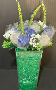 Blue & White Cake Pop Rose Bouquet